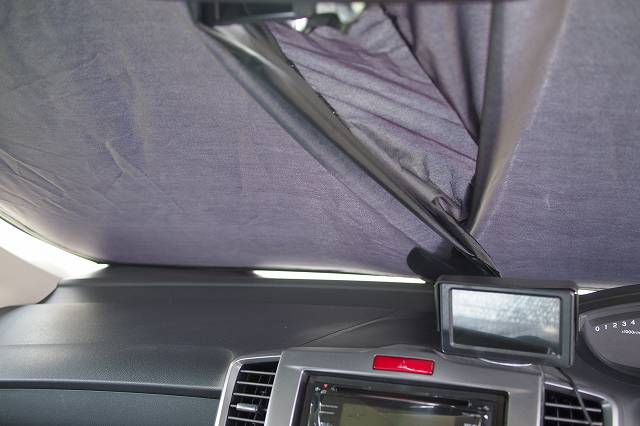 セイワポップアップサンシェードIMP237をフリードGB3に装着