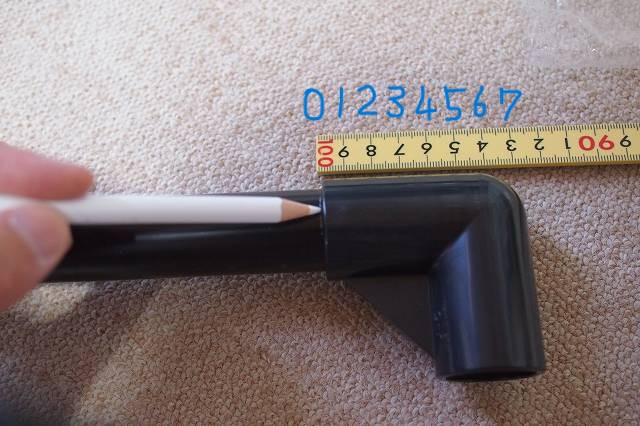 イレクターとプチプチ緩衝材で掃き出し窓を断熱