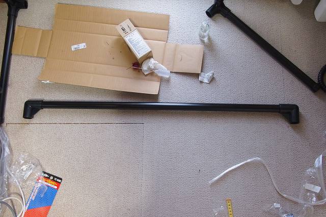 イレクターの接着